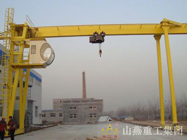 龍門(mén)起重機(jī)有哪些類(lèi)型？主要用途和特征是什么？